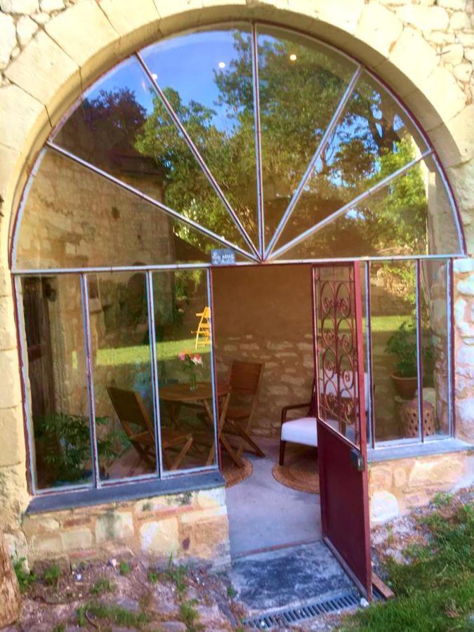 Chambre D'Hotes, Les Sentiers De L'Awen Bed & Breakfast Louerre Exterior photo